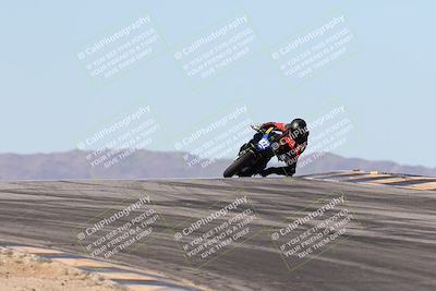 media/Dec-07-2025-CVMA (Sun) [[3e7d2de5dc]]/Race 7-Formula Lightweight Twins Shootout/